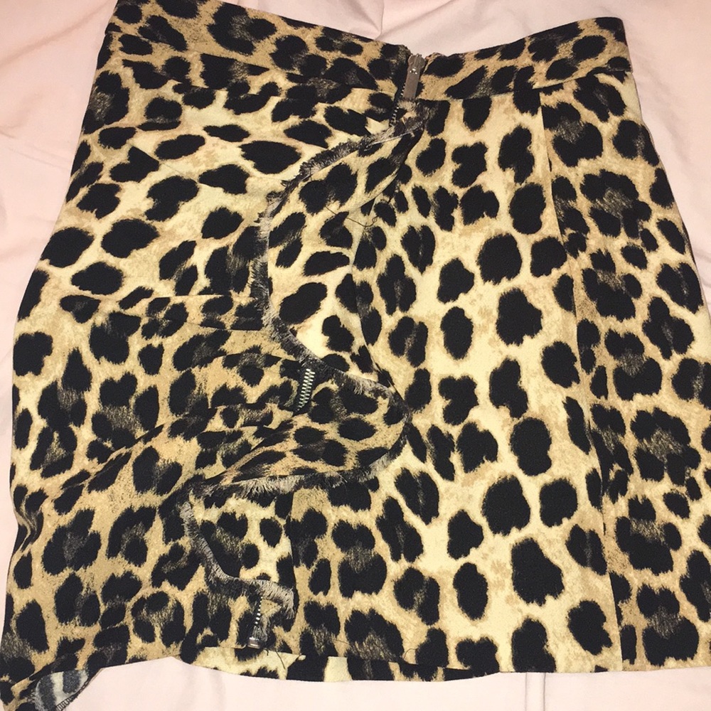 Zara Cheetah Zipper Ruffle Skirt - Picture 3 of 3
